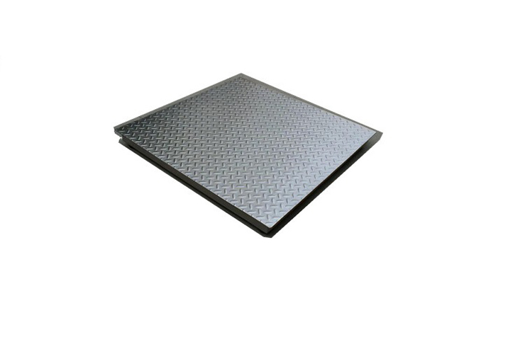 Checkered stainless steel platform scale